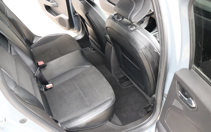 Renault Clio cena 58990 przebieg: 35000, rok produkcji 2019 z Mosina małe 596